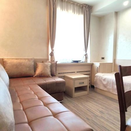 Angella Kop Konaci Apartment โคเปานิก ภายนอก รูปภาพ