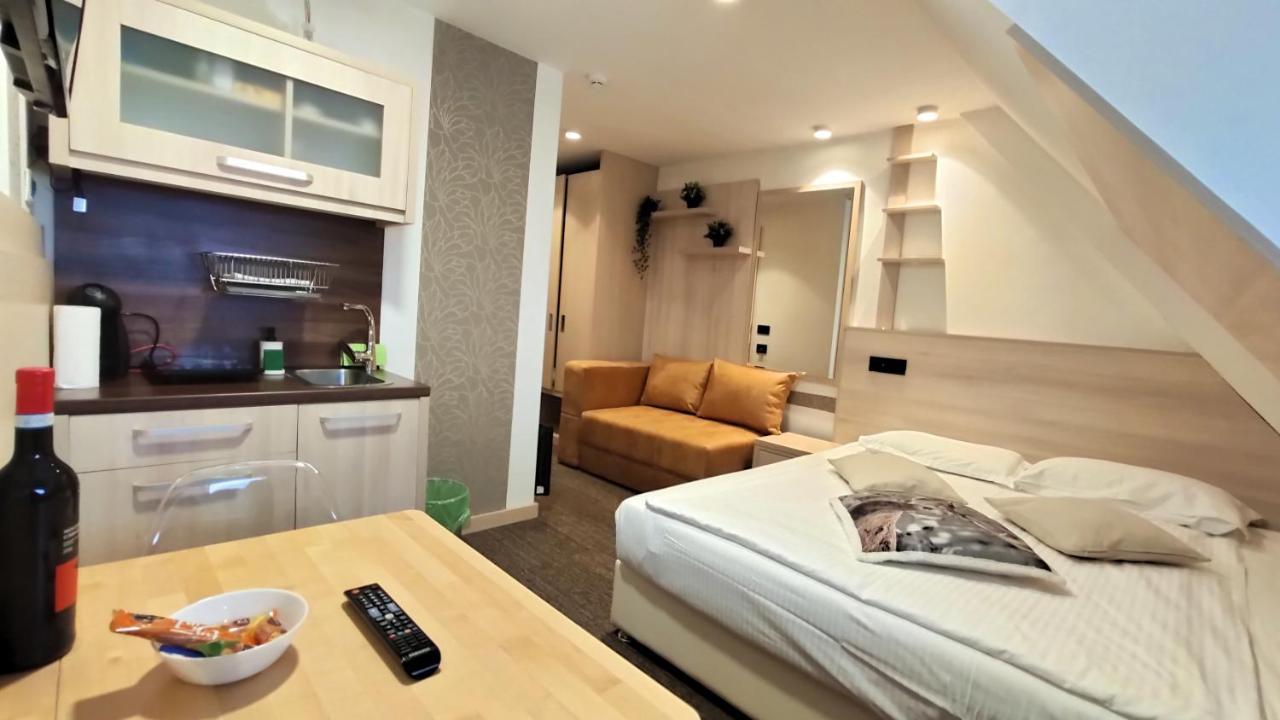 Angella Kop Konaci Apartment โคเปานิก ภายนอก รูปภาพ