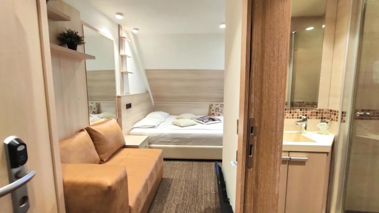 Angella Kop Konaci Apartment โคเปานิก ภายนอก รูปภาพ