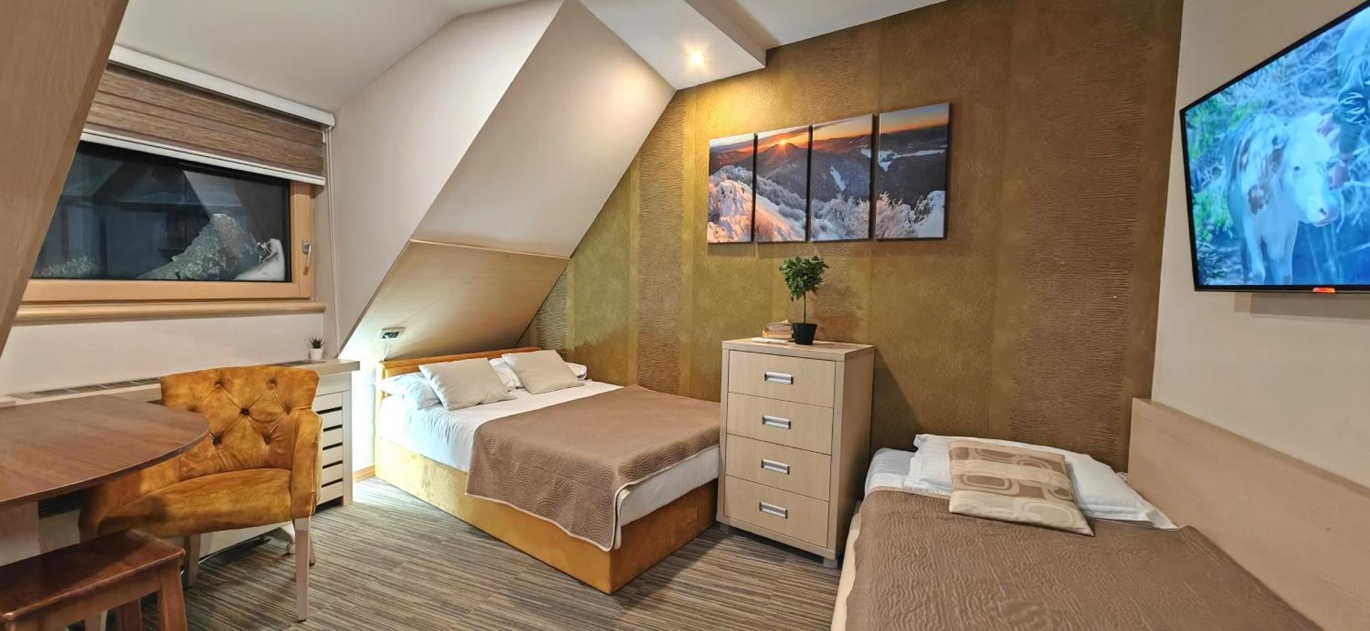 Angella Kop Konaci Apartment โคเปานิก ภายนอก รูปภาพ
