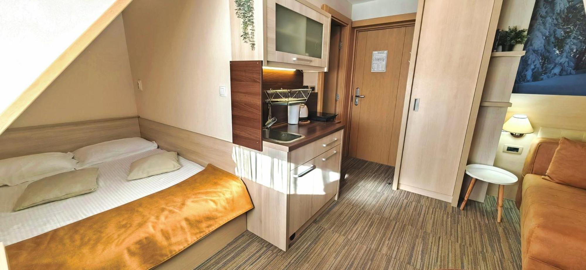 Angella Kop Konaci Apartment โคเปานิก ภายนอก รูปภาพ
