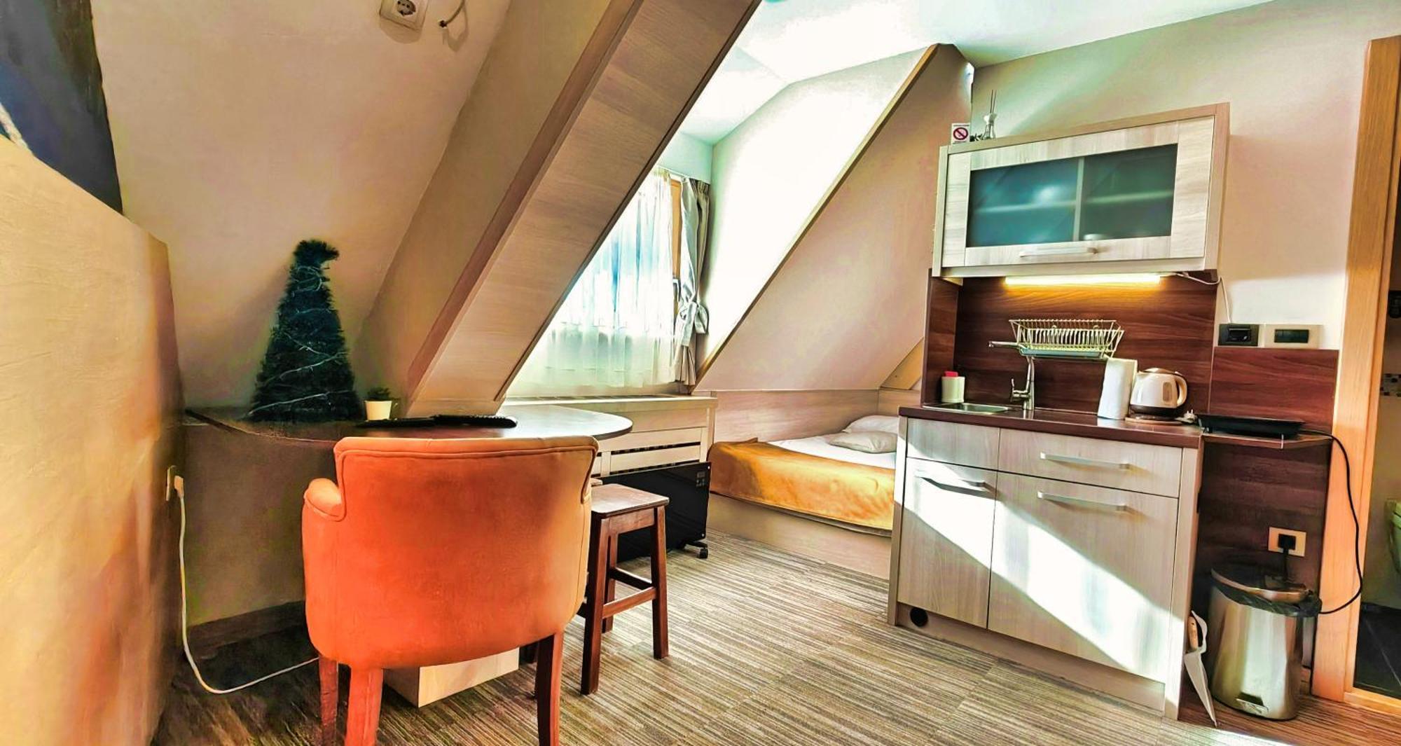 Angella Kop Konaci Apartment โคเปานิก ห้อง รูปภาพ