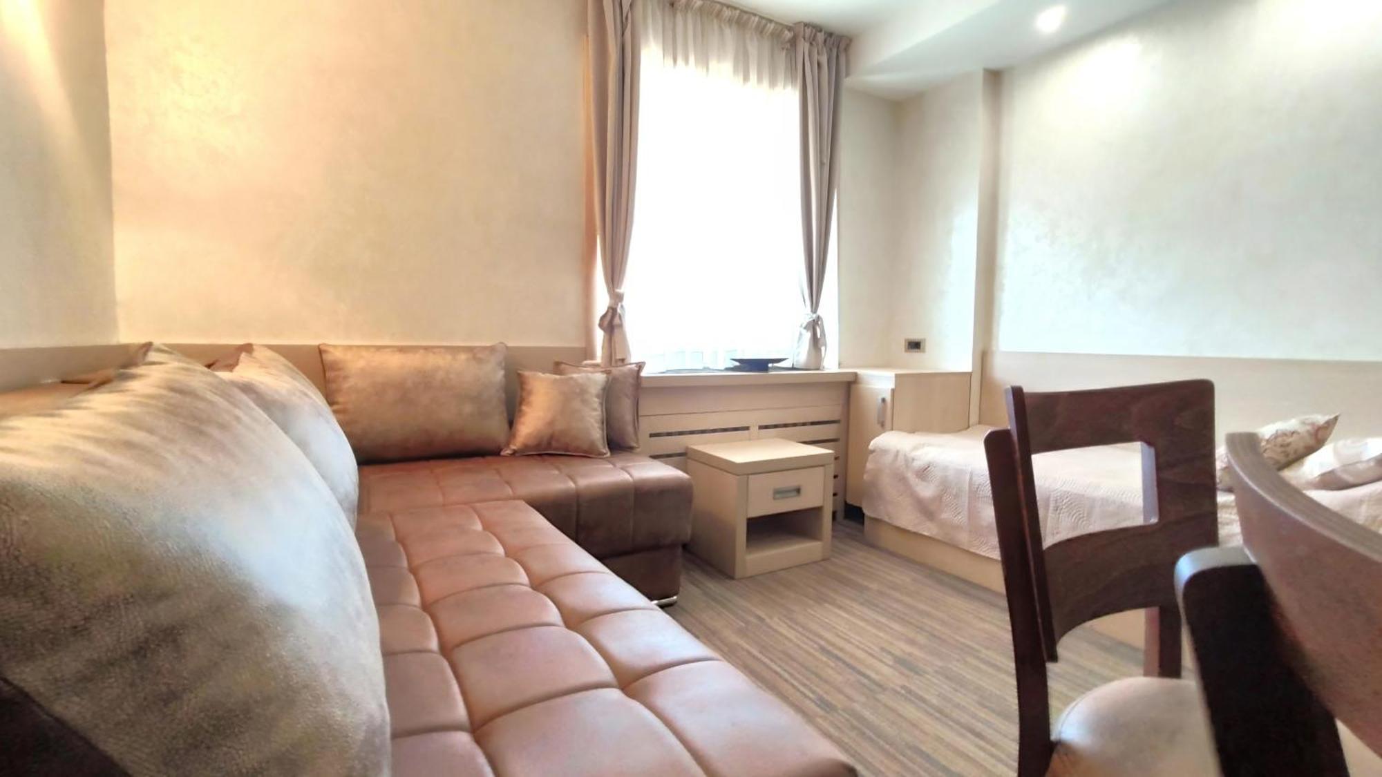 Angella Kop Konaci Apartment โคเปานิก ภายนอก รูปภาพ